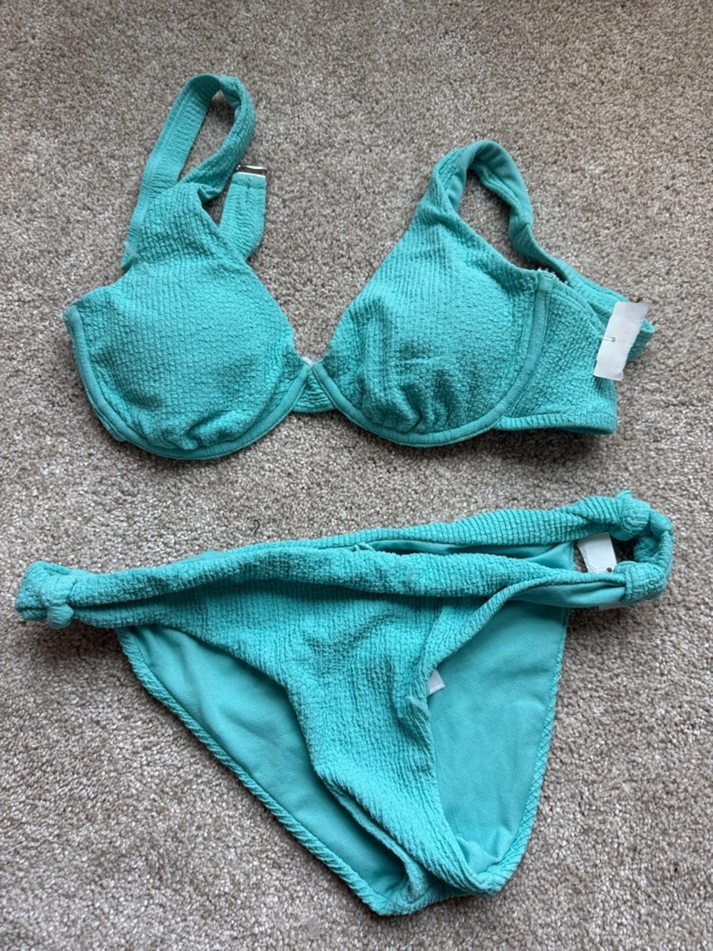 VYB turquoise wavy underwire bikini top and bottom!